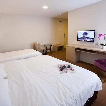 Pingsa Hotel Jelutong Bagian luar foto